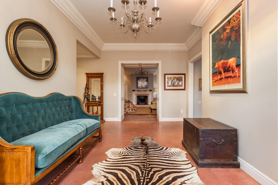 To Let 6 Bedroom Property for Rent in The Crags Western Cape
